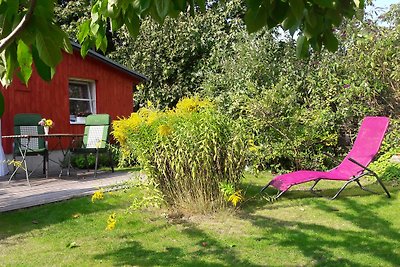 Häuschen im Garten an der Havel
