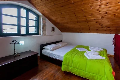 Ideal für 2 Familien, in der Nähe 