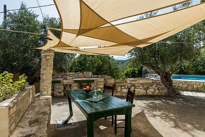 Ideal für 2 Familien, in der Nähe 