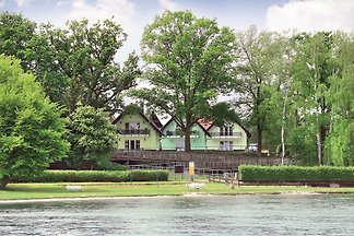 Strandhaus am Müritzufer