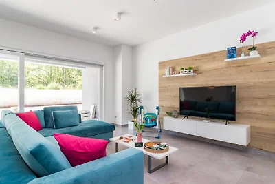 Villa ****SANIVARO with heated pool