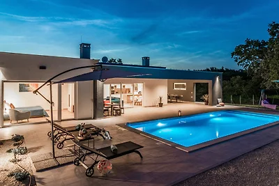 Villa ****SANIVARO with heated pool