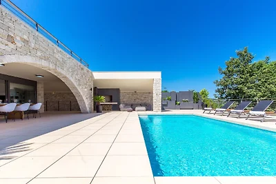 Villa Dvo