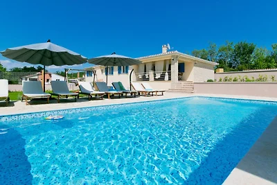 Villa Triton