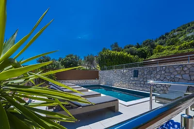 Chic home with Private heated Pool
