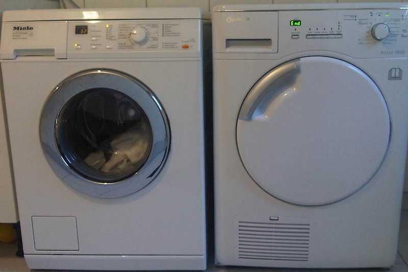 Machine à laver et sèche-linge