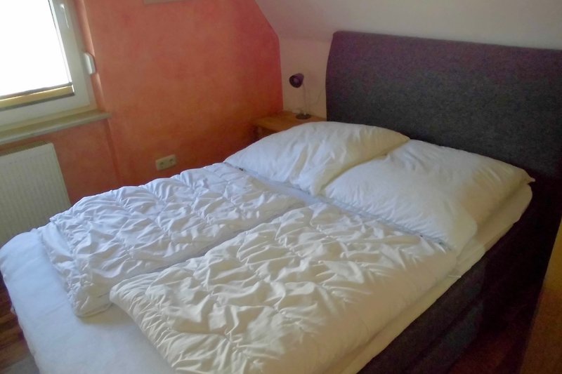 Bett 140x200cm DG