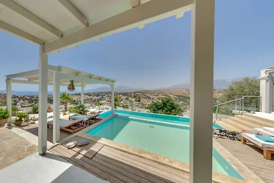Villa Thea, Luxury Seaview Pitsidia