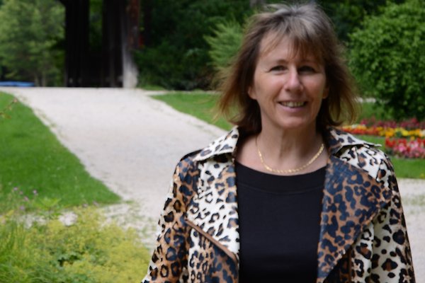 Frau B. Hoffmann Frau B. Hoffmann