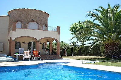 Villa Empuries mit Pool