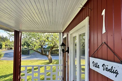 Villa Vänlig, Ferienhaus in Smaland