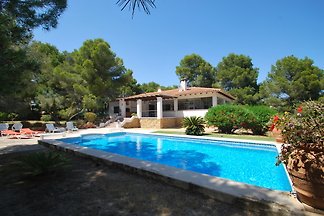 Casa Alguers in Alfaz del Pi
