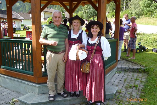 Frau E. Ziegler Frau E. Ziegler