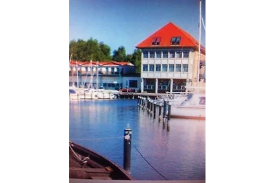 Marina Ferienwohnung am Segelhafen