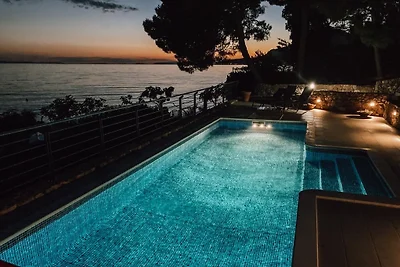 Villa Ana Nemira