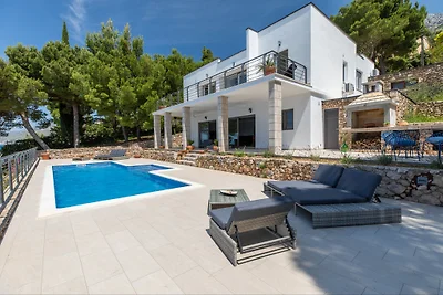 Villa Ana Nemira