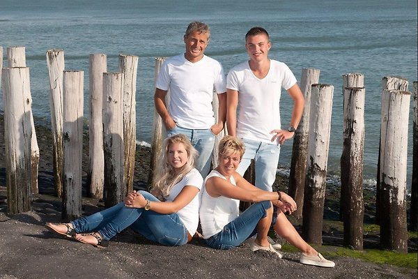 Family Lous Family Lous