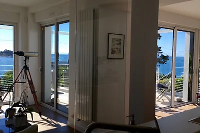 Villa der Pins