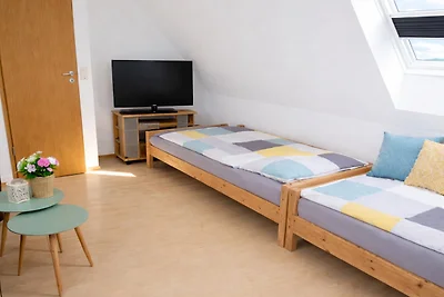 Fewo Rotdornweg OG 500 m zum Wasser