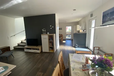 Ferienhaus "Ella am See"