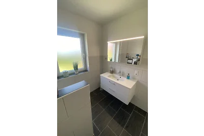 Ferienhaus "Ella am See"