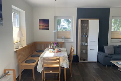 Ferienhaus "Ella am See"