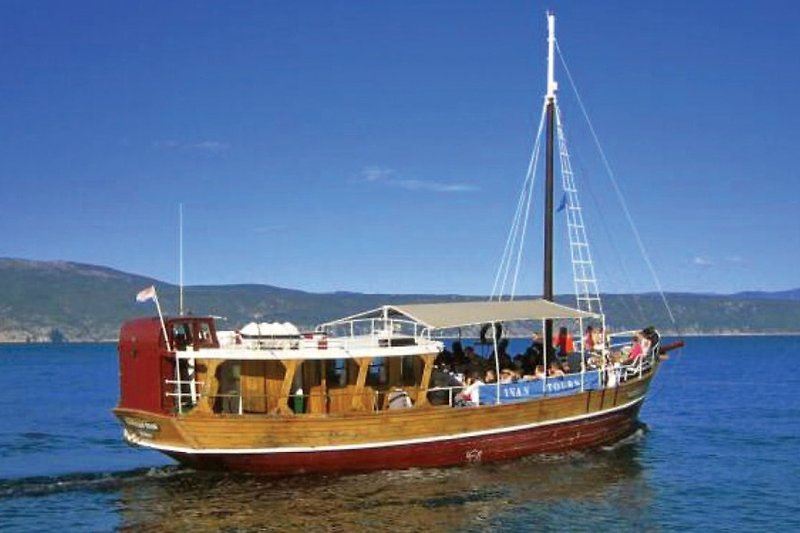 Tour di barche turistiche