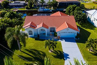 Villa Aalissa - Welcome to Paradise