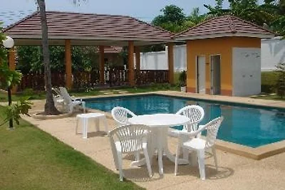 Villa Chomphoo