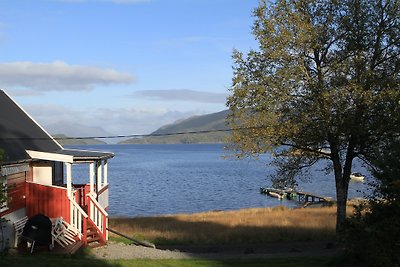 Häuschen am Fjord