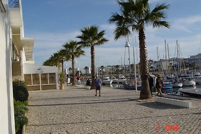 Marina de Lagos Ed. D.Joao II 3 Esq