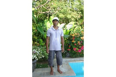Villa Rumah Buka