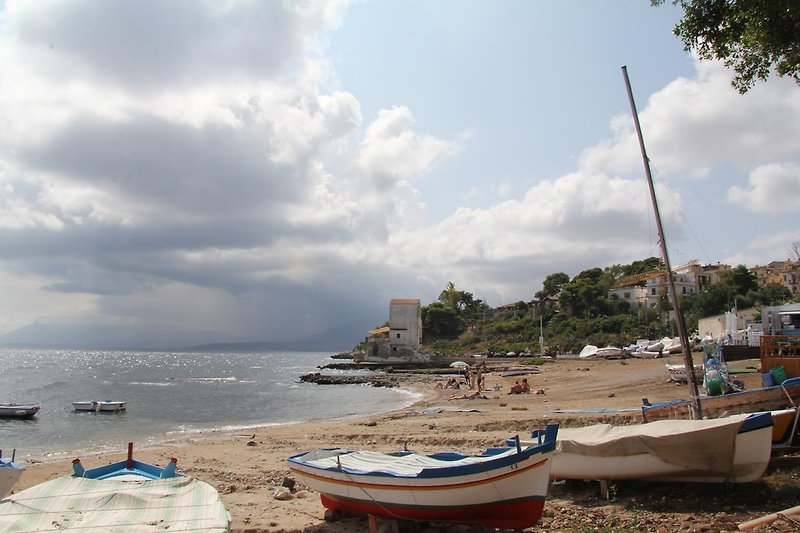 Sant' Elia - piaszczysta plaża