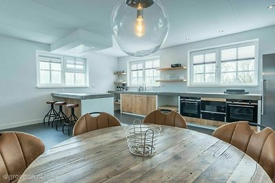 Villa Den burg DNB-2228
