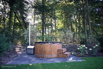 Holidayhome Wekerom WEK-1618