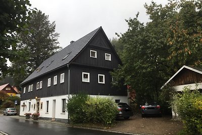 Haus des Schuhmachers FeWo "Burg"