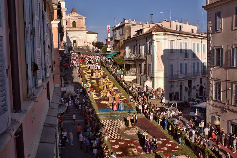 Genzano di Roma mit Blumenfest