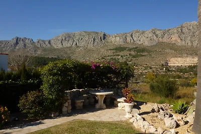 Villa Segaria