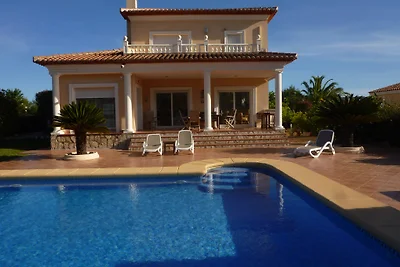 Villa Segaria