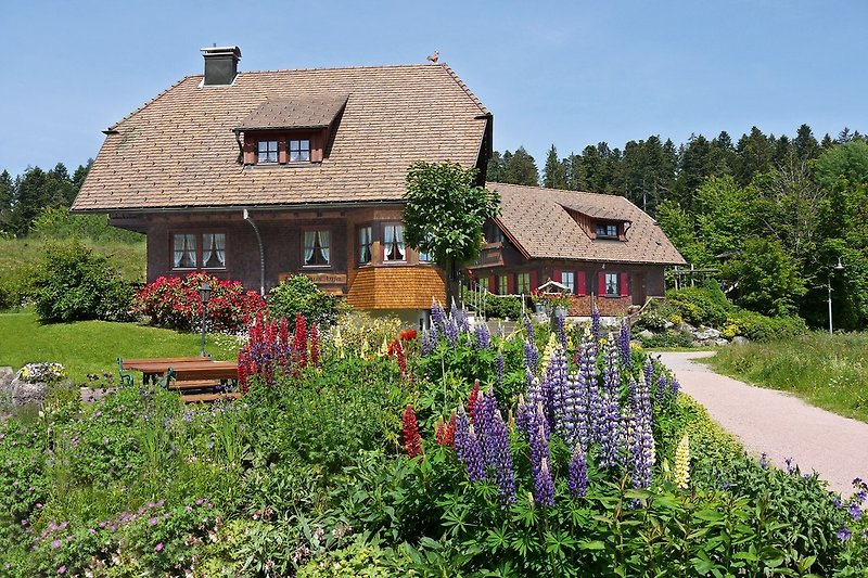 Landhaus Anja mit Ferienhäusern Kienberg und Hohenried
