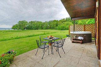 Chalet, Loch Lomond