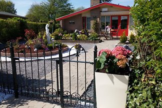 Luxe Comfort Bungalow: Soleil
