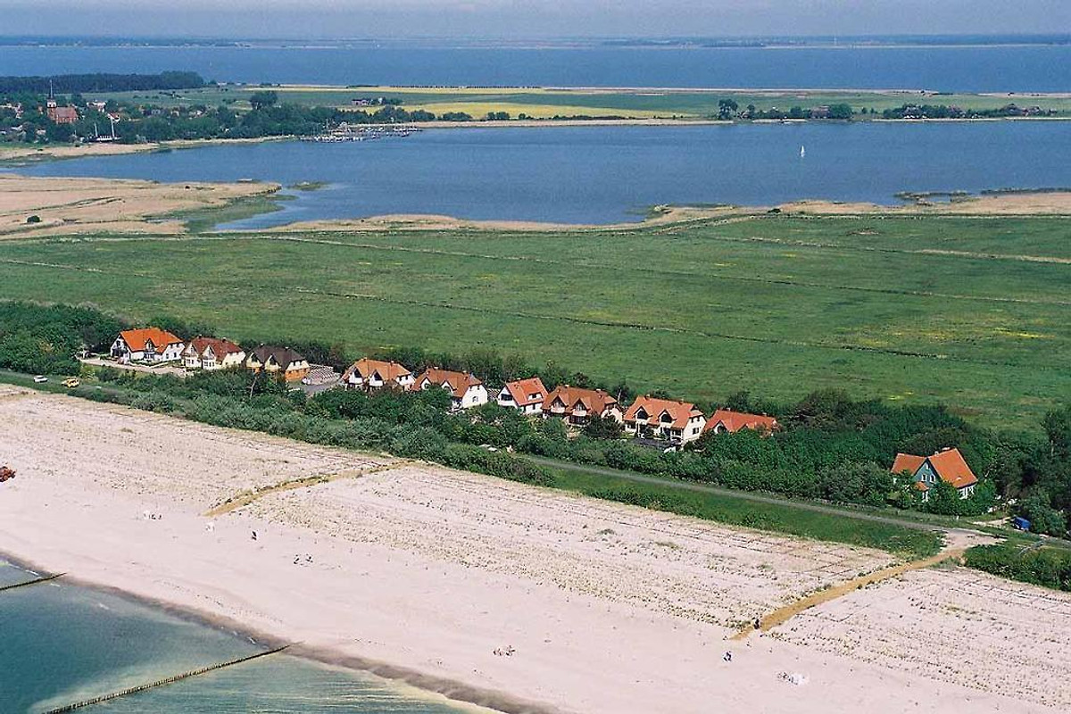 Haus Windfluchter Whg Lf 5 2 In Wustrow Ostsee Firma
