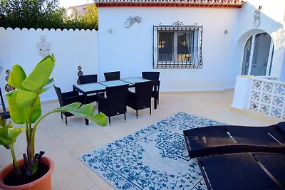 Villa Bienestar mit Pool in Jávea