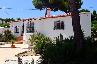 Villa Bienestar mit Pool in Jávea