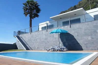 Villa 'Vista do Mar'