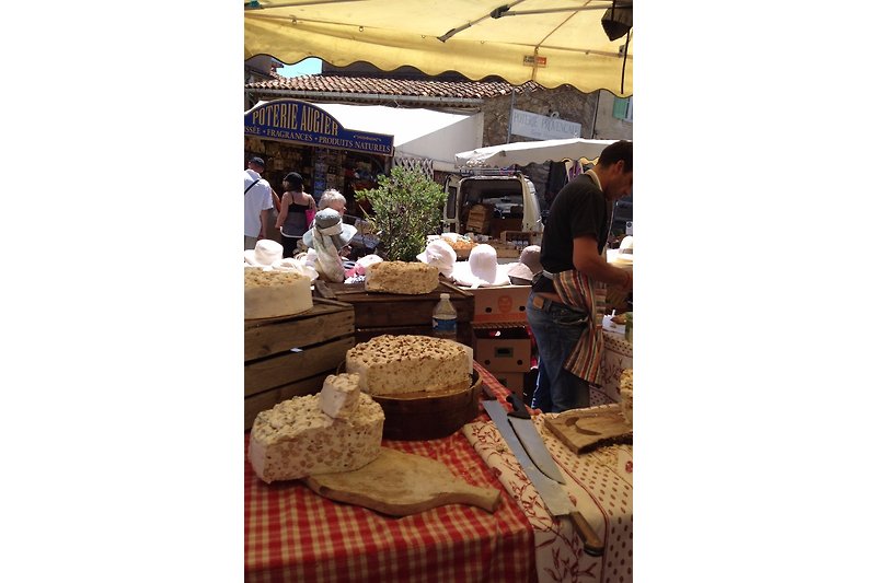 Markt in St. Tropez