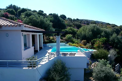 Villa Paradiso, Terra Mala