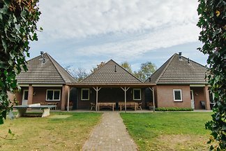 Het Koetshuis