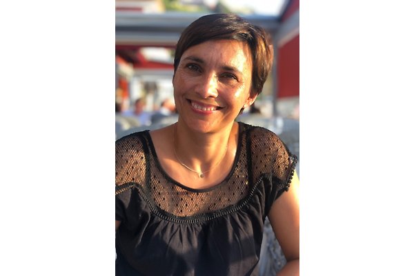 Frau T. Laux Frau T. Laux